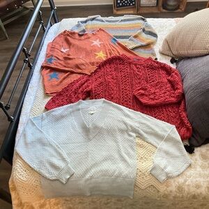 Rustic Warm Colored Long Bell Sleeved Bundle of Knit Cozy Sweaters — Women’s M/L